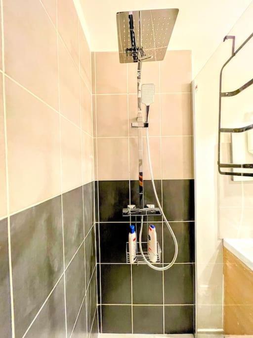 Studio Cosy - 2 Pers - Beziers - Centre - Terrasse - Clim Екстериор снимка