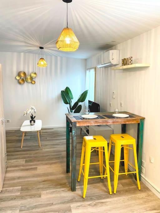 Studio Cosy - 2 Pers - Beziers - Centre - Terrasse - Clim Екстериор снимка
